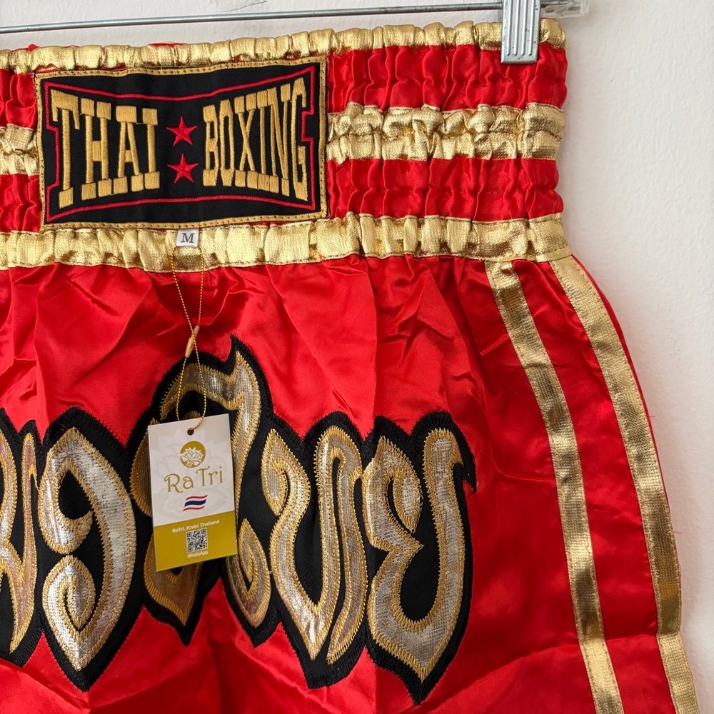 Adjustable Red Thai Boxing Shorts unisex - Picture 2 of 4